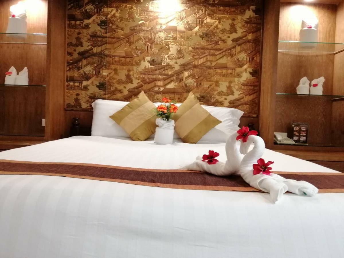 Boutique Hotel Pattaya Buitenkant foto